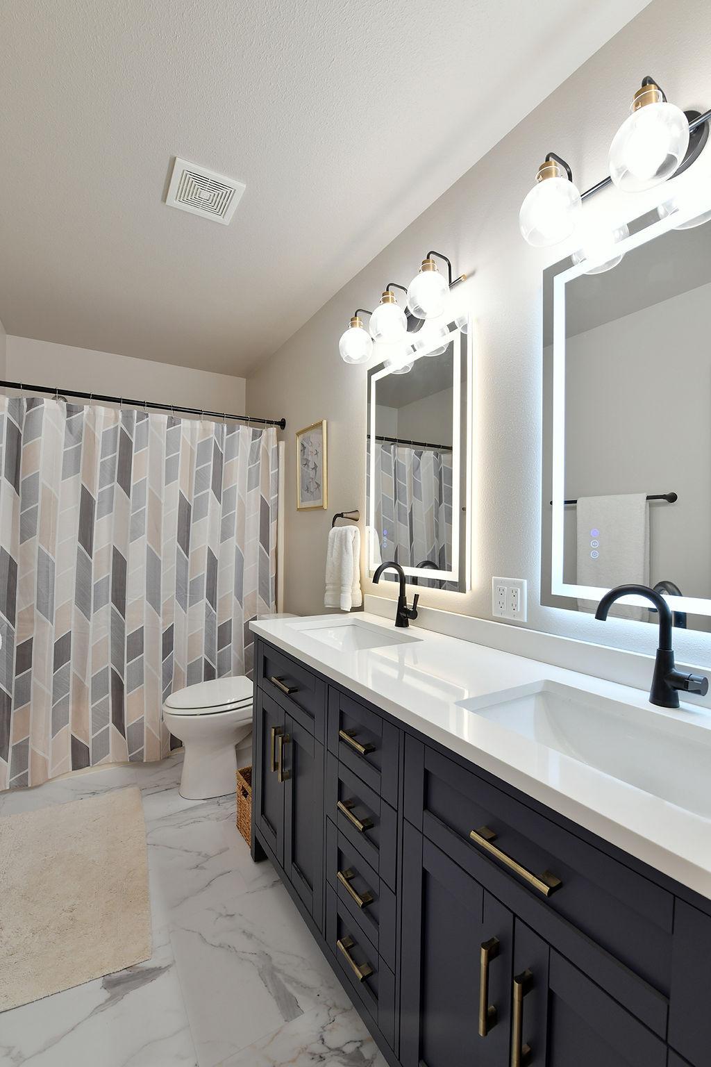 1997 single family home for sale at 7589 40 Street N in Moorhead, MN — 5 bed, 4 bath (photo 27 of 53)
