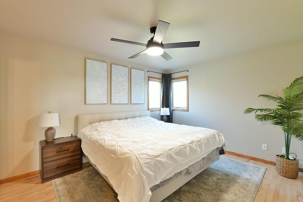 1997 single family home for sale at 7589 40 Street N in Moorhead, MN — 5 bed, 4 bath (photo 29 of 53)