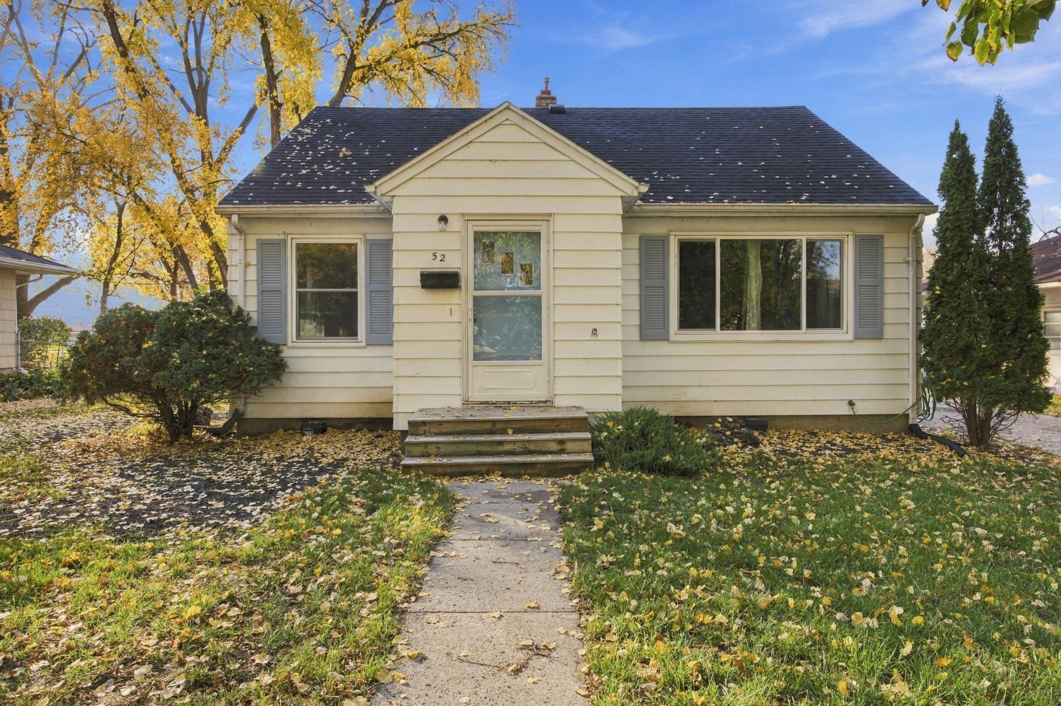 1953 single family home for sale at 52 16 1/2 Avenue N in Fargo, ND — 4 bed, 2 bath