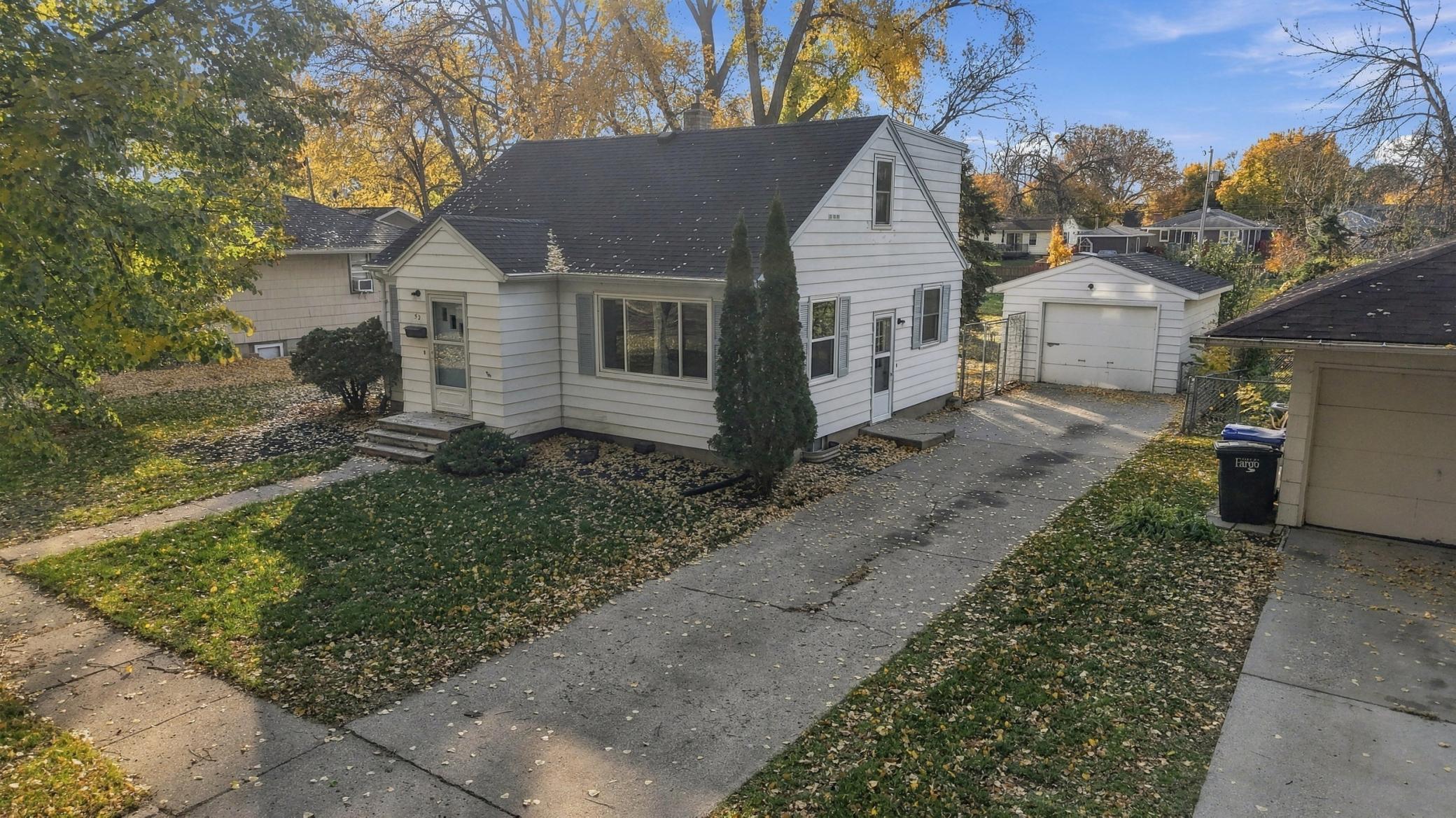 1953 single family home for sale at 52 16 1/2 Avenue N in Fargo, ND — 4 bed, 2 bath (photo 35 of 36)