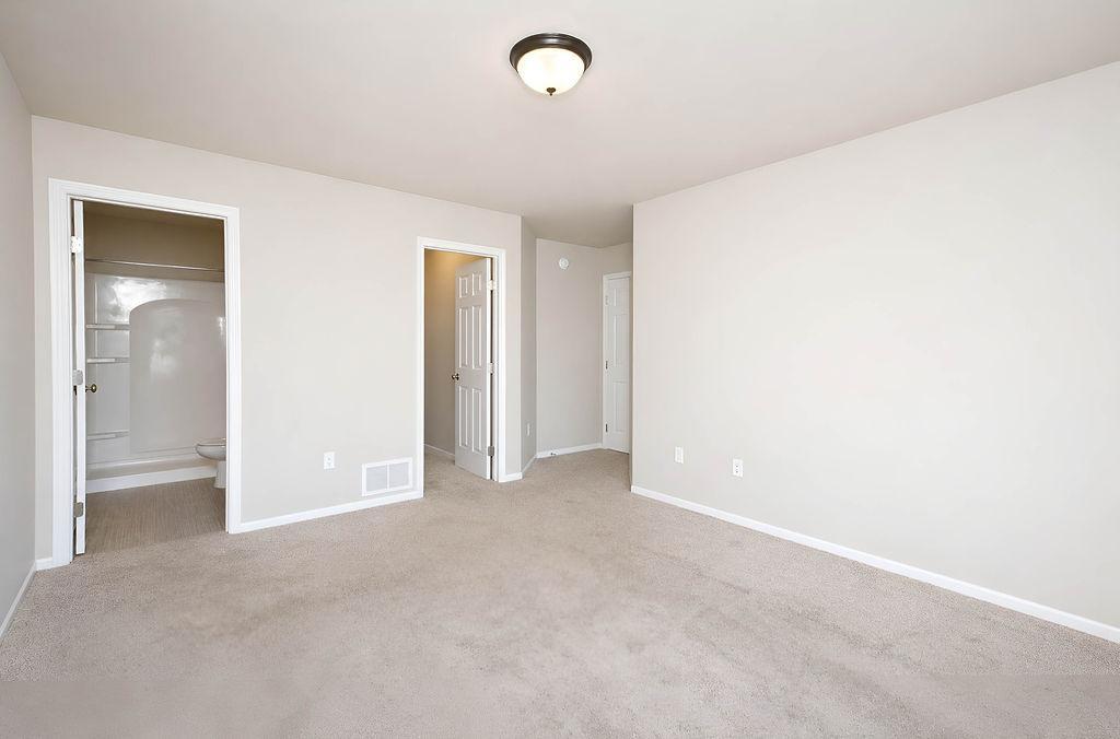 2019 single family home for sale at 1558 68th Avenue S in Fargo, ND — 4 bed, 3 bath (photo 14 of 38)