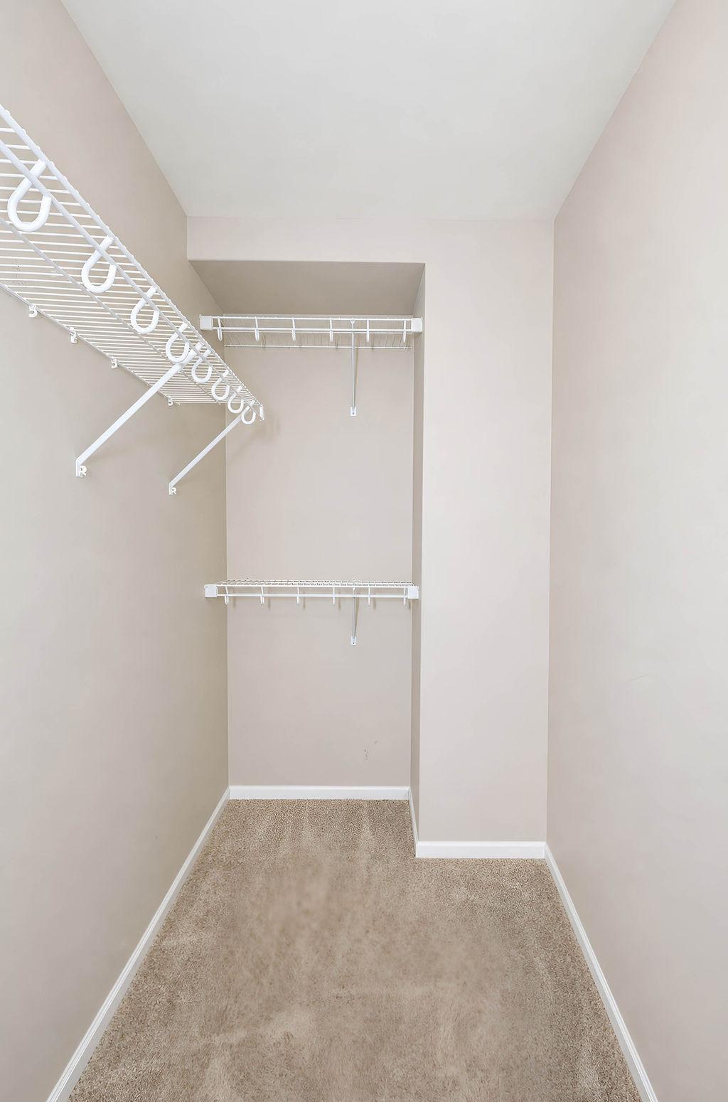 2019 single family home for sale at 1558 68th Avenue S in Fargo, ND — 4 bed, 3 bath (photo 17 of 38)