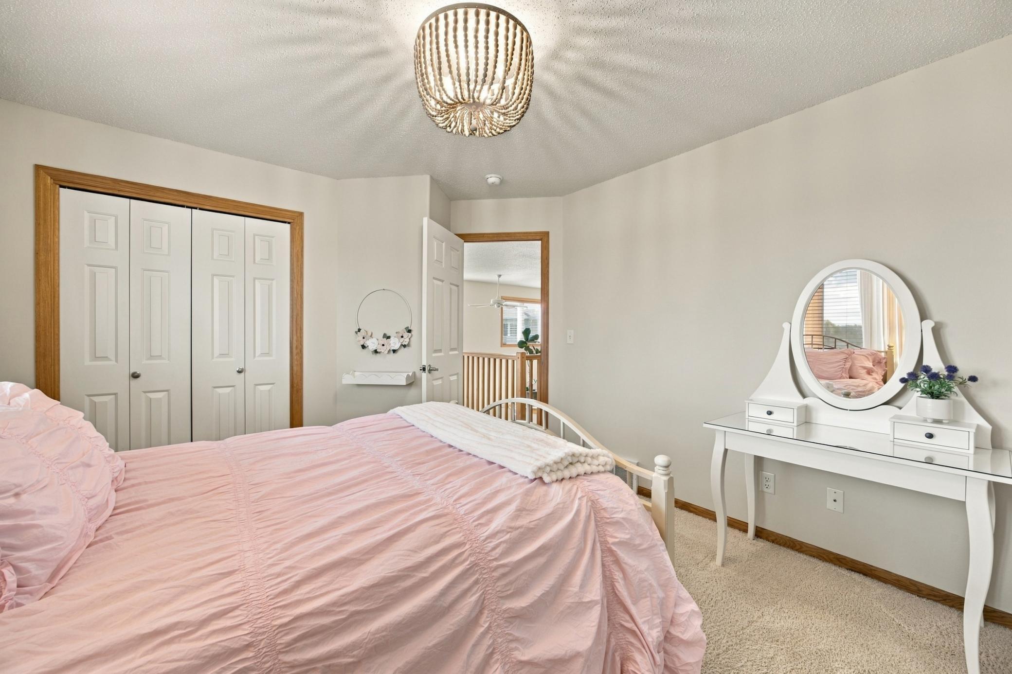 2002 twin home for sale at 6158 14th Street S in Fargo, ND — 3 bed, 3 bath (photo 39 of 46)