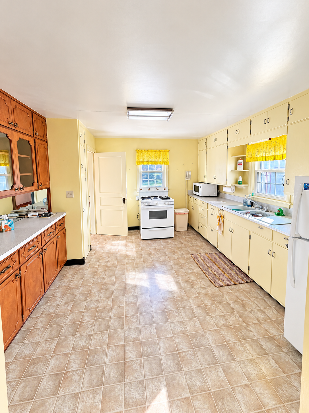 1945 single family home for sale at 18913 Frontage Road in Detroit Lakes, MN — 2 bed, 2 bath (photo 19 of 32)