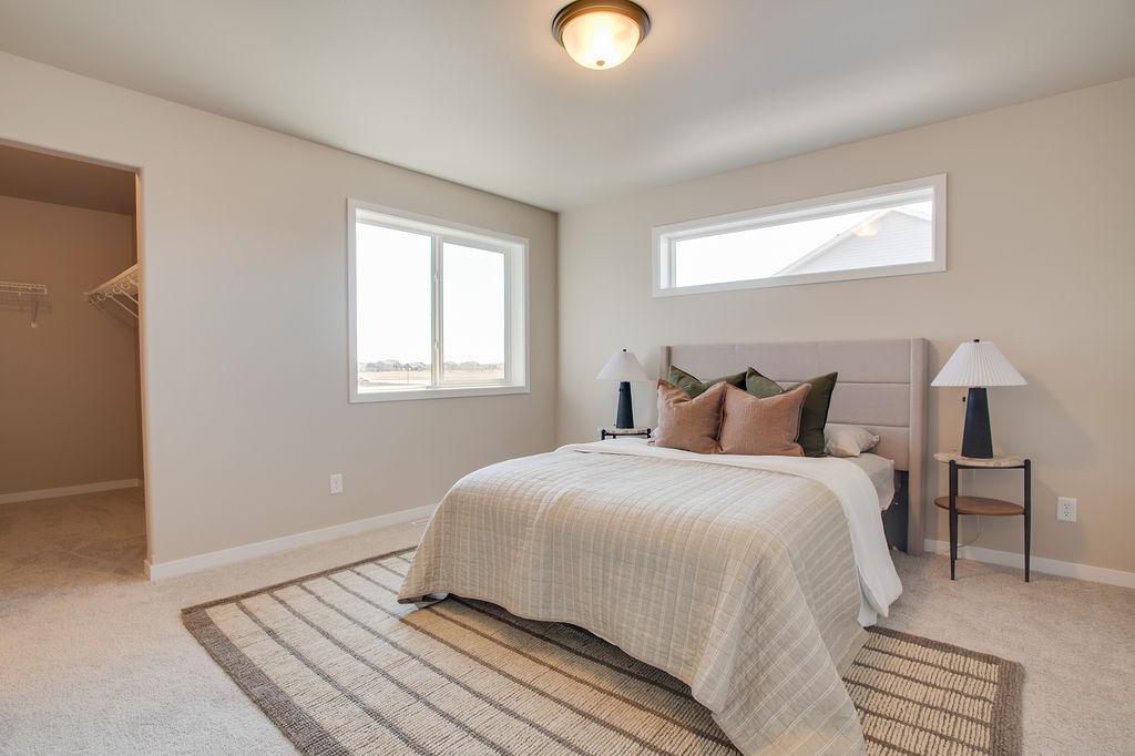 2026 single family home for sale at 6985 Selkirk Drive S in Fargo, ND — 4 bed, 3 bath (photo 13 of 25)