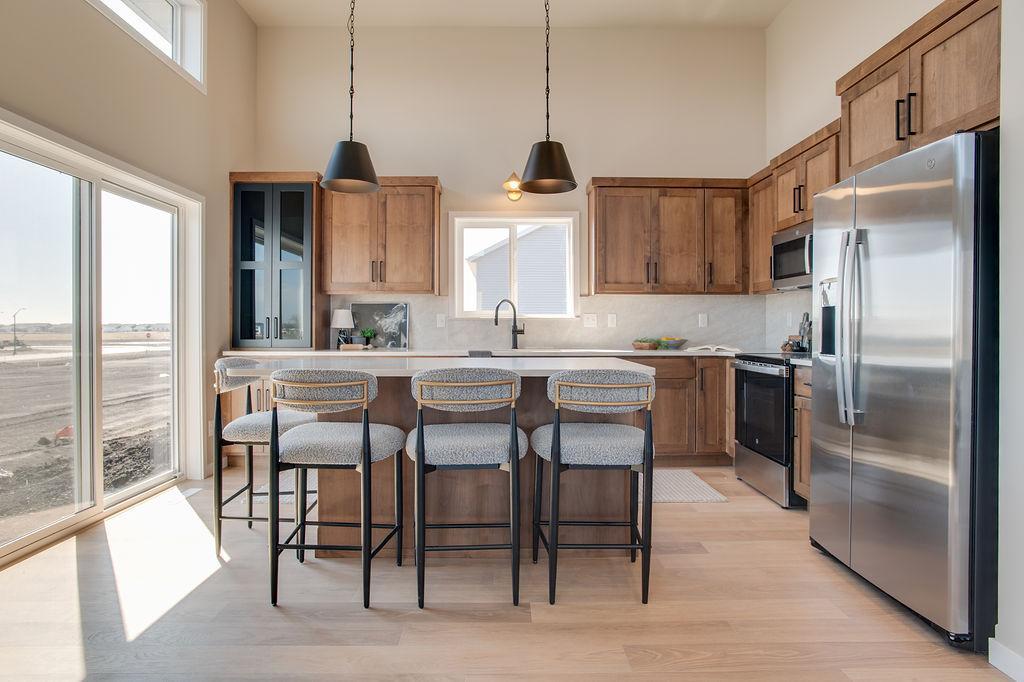 2026 single family home for sale at 6985 Selkirk Drive S in Fargo, ND — 4 bed, 3 bath (photo 9 of 25)