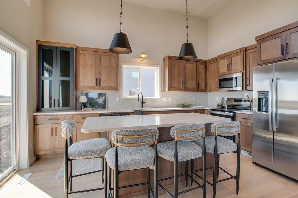 2026 single family home for sale at 6985 Selkirk Drive S in Fargo, ND — 4 bed, 3 bath (photo 10 of 25)