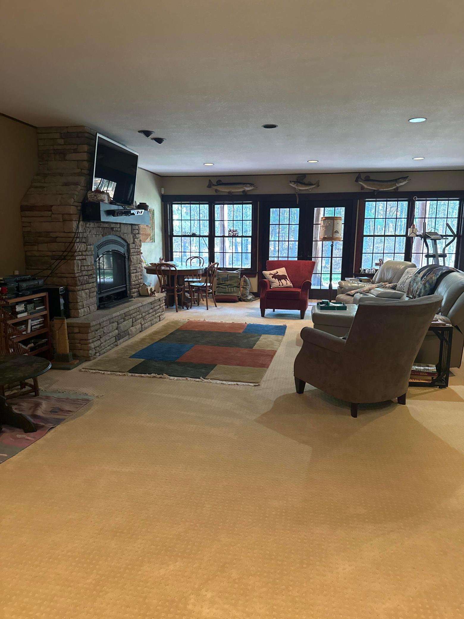 2009 single family home for sale at 8022 Crowne Hills Court NE in Bemidji, MN — 3 bed, 5 bath (photo 12 of 22)