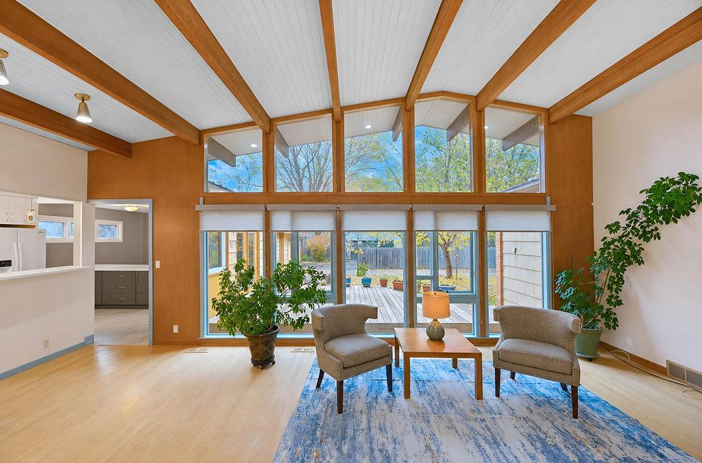 1958 single family home for sale at 1325 5th Street N in Fargo, ND — 4 bed, 3 bath (photo 13 of 59)