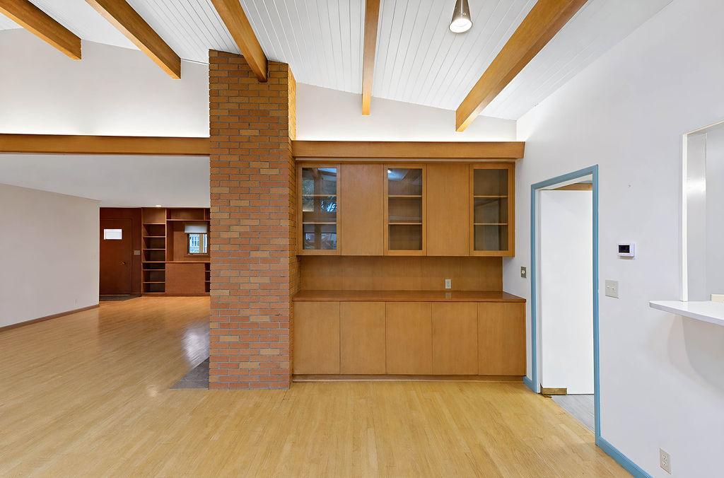 1958 single family home for sale at 1325 5th Street N in Fargo, ND — 4 bed, 3 bath (photo 17 of 59)