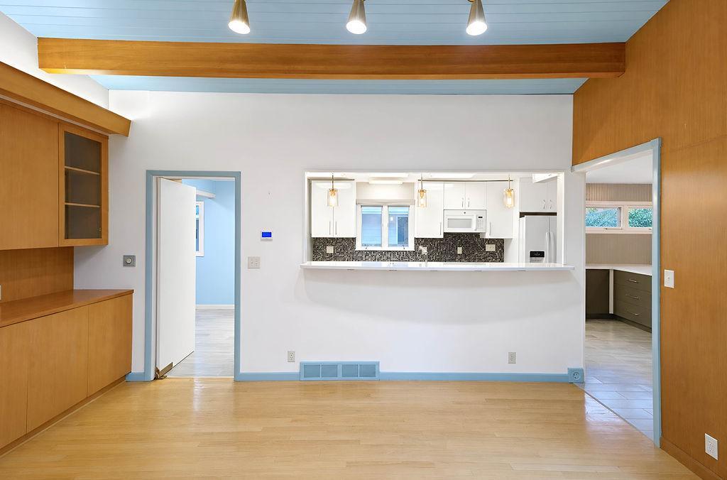 1958 single family home for sale at 1325 5th Street N in Fargo, ND — 4 bed, 3 bath (photo 18 of 59)