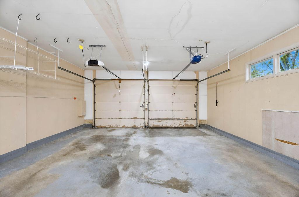 1958 single family home for sale at 1325 5th Street N in Fargo, ND — 4 bed, 3 bath (photo 57 of 59)