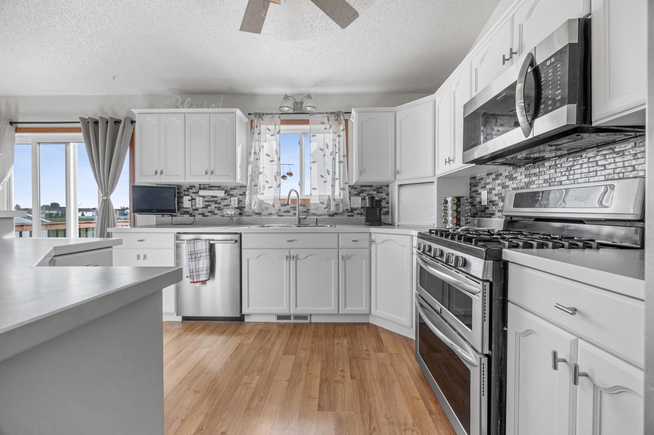 2007 single family home for sale at 4734 51st Street S in Fargo, ND — 4 bed, 3 bath (photo 10 of 32)