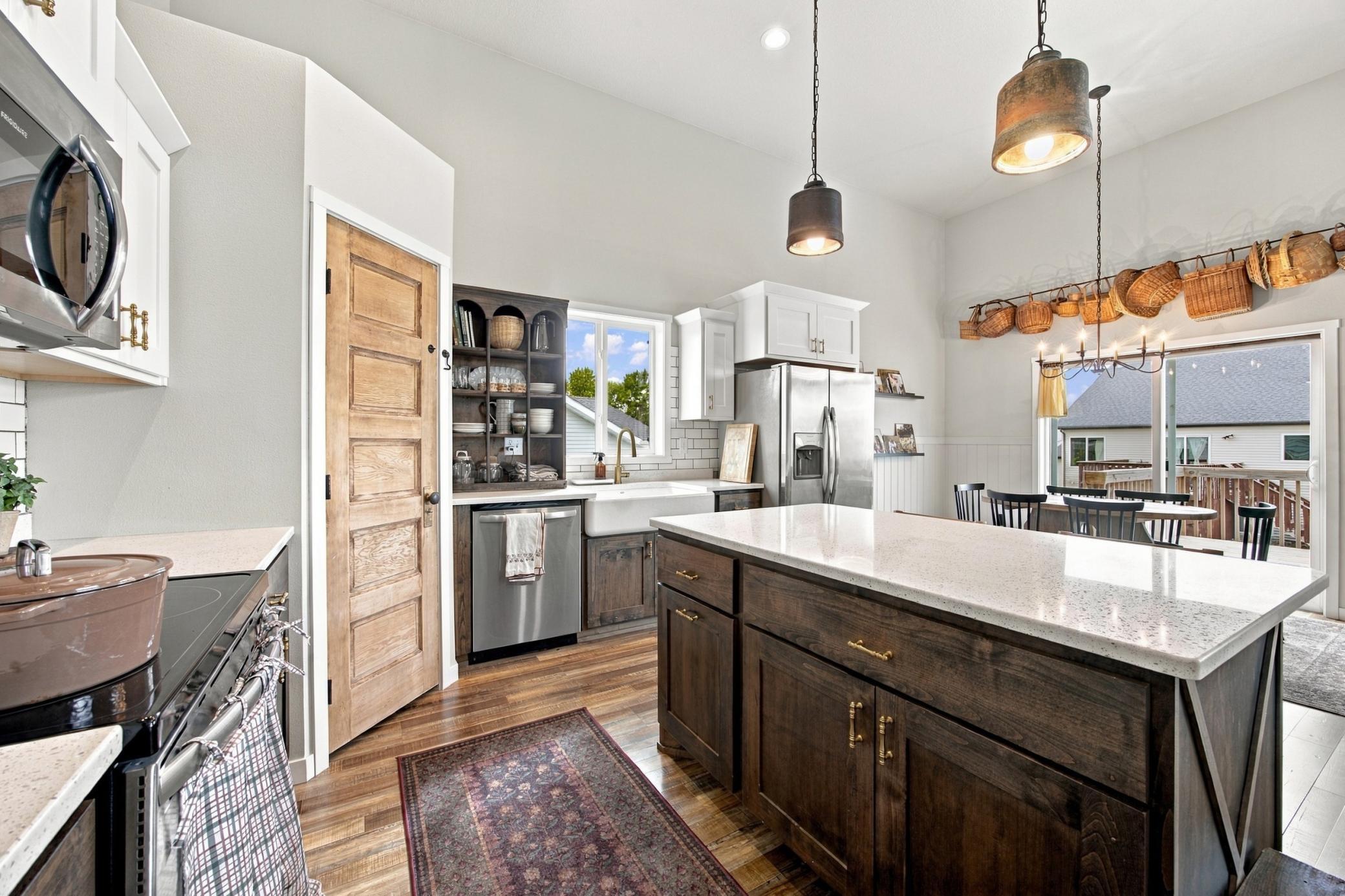 2018 single family home for sale at 4561 17th Street S in Moorhead, MN — 3 bed, 3 bath (photo 2 of 30)