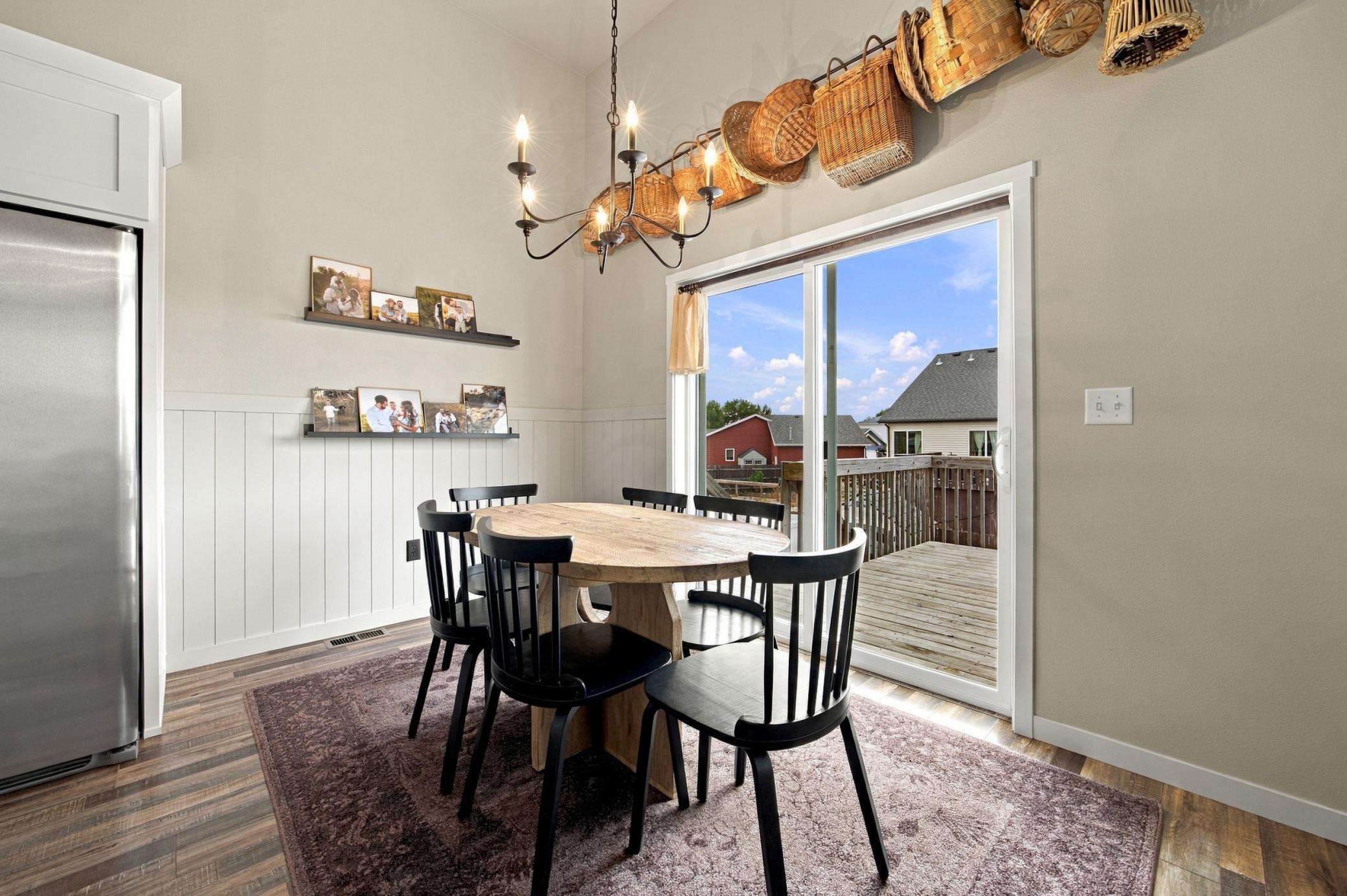 2018 single family home for sale at 4561 17th Street S in Moorhead, MN — 3 bed, 3 bath (photo 10 of 30)