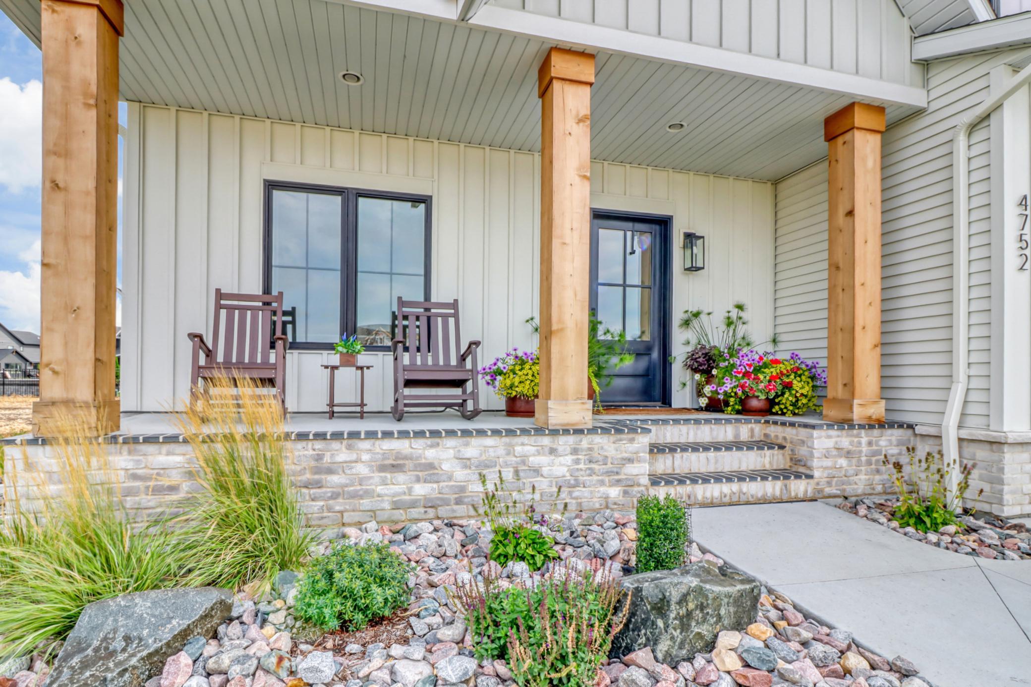 2023 single family home for sale at 4752 Prairie Pond Crossing Crossing S in Fargo, ND — 5 bed, 4 bath (photo 6 of 89)