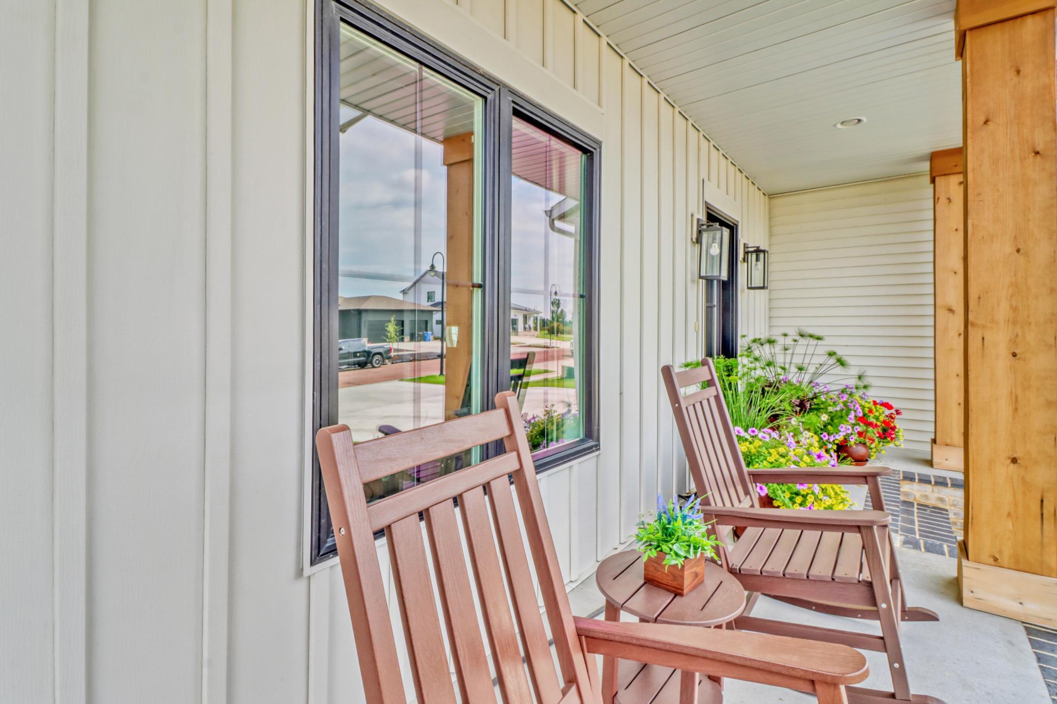 2023 single family home for sale at 4752 Prairie Pond Crossing Crossing S in Fargo, ND — 5 bed, 4 bath (photo 7 of 89)