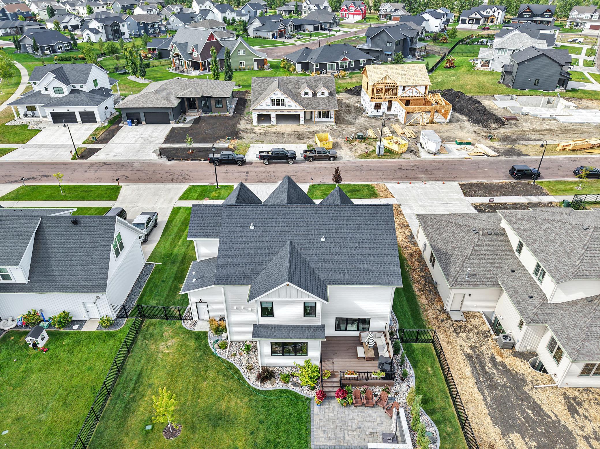 2023 single family home for sale at 4752 Prairie Pond Crossing Crossing S in Fargo, ND — 5 bed, 4 bath (photo 86 of 89)