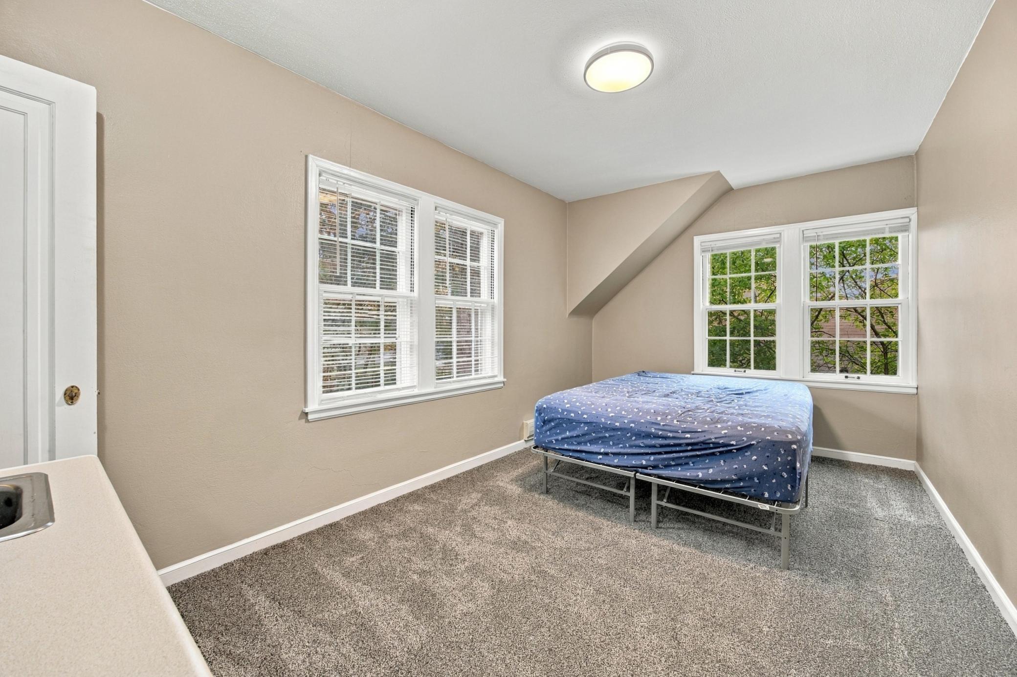 1938 single family home for sale at 411 13th Street S in Moorhead, MN — 3 bed, 2 bath (photo 13 of 39)