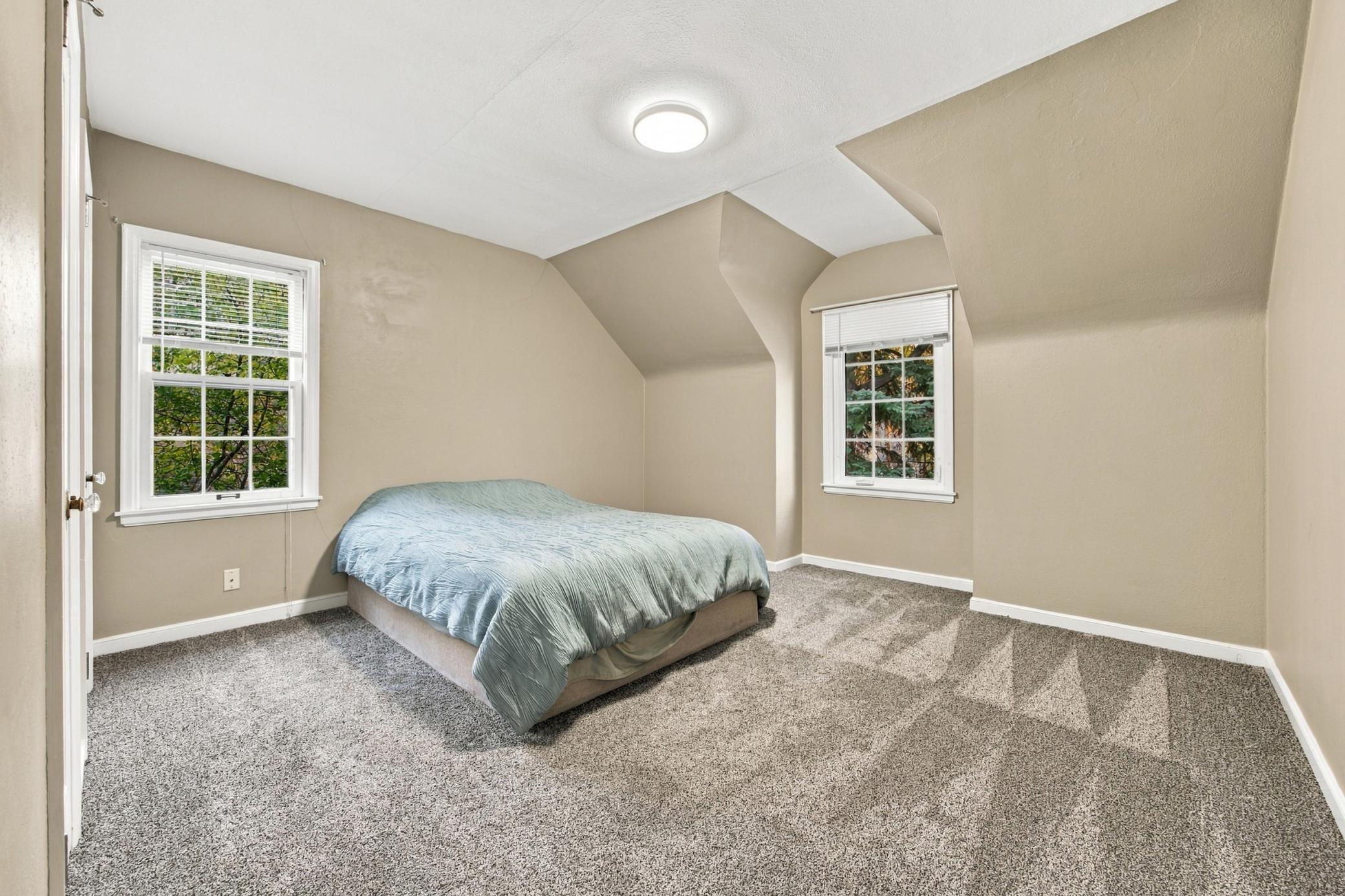 1938 single family home for sale at 411 13th Street S in Moorhead, MN — 3 bed, 2 bath (photo 14 of 39)