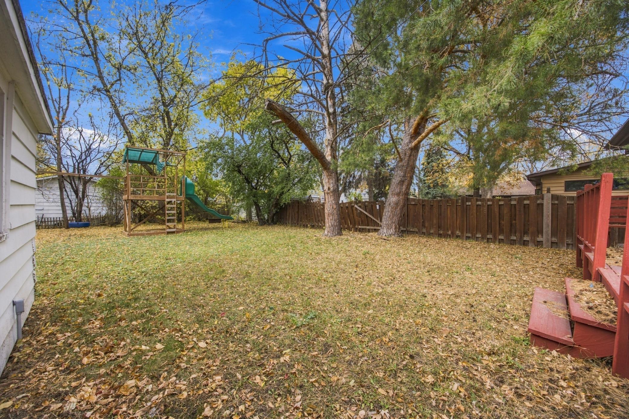 1938 single family home for sale at 411 13th Street S in Moorhead, MN — 3 bed, 2 bath (photo 26 of 39)