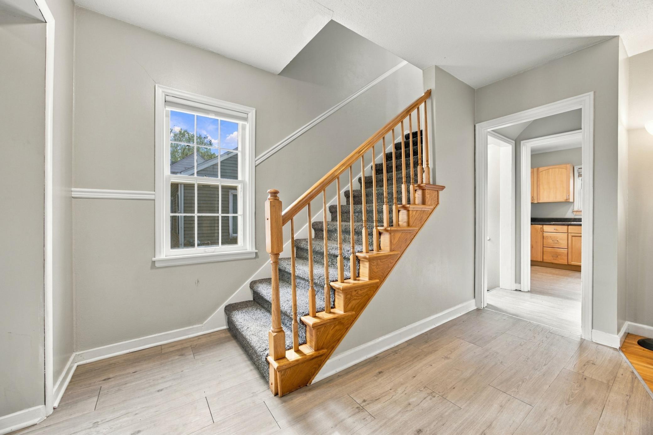 1938 single family home for sale at 411 13th Street S in Moorhead, MN — 3 bed, 2 bath (photo 4 of 39)