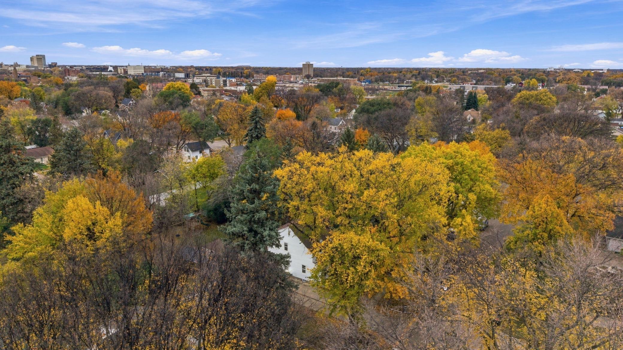 1938 single family home for sale at 411 13th Street S in Moorhead, MN — 3 bed, 2 bath (photo 34 of 39)
