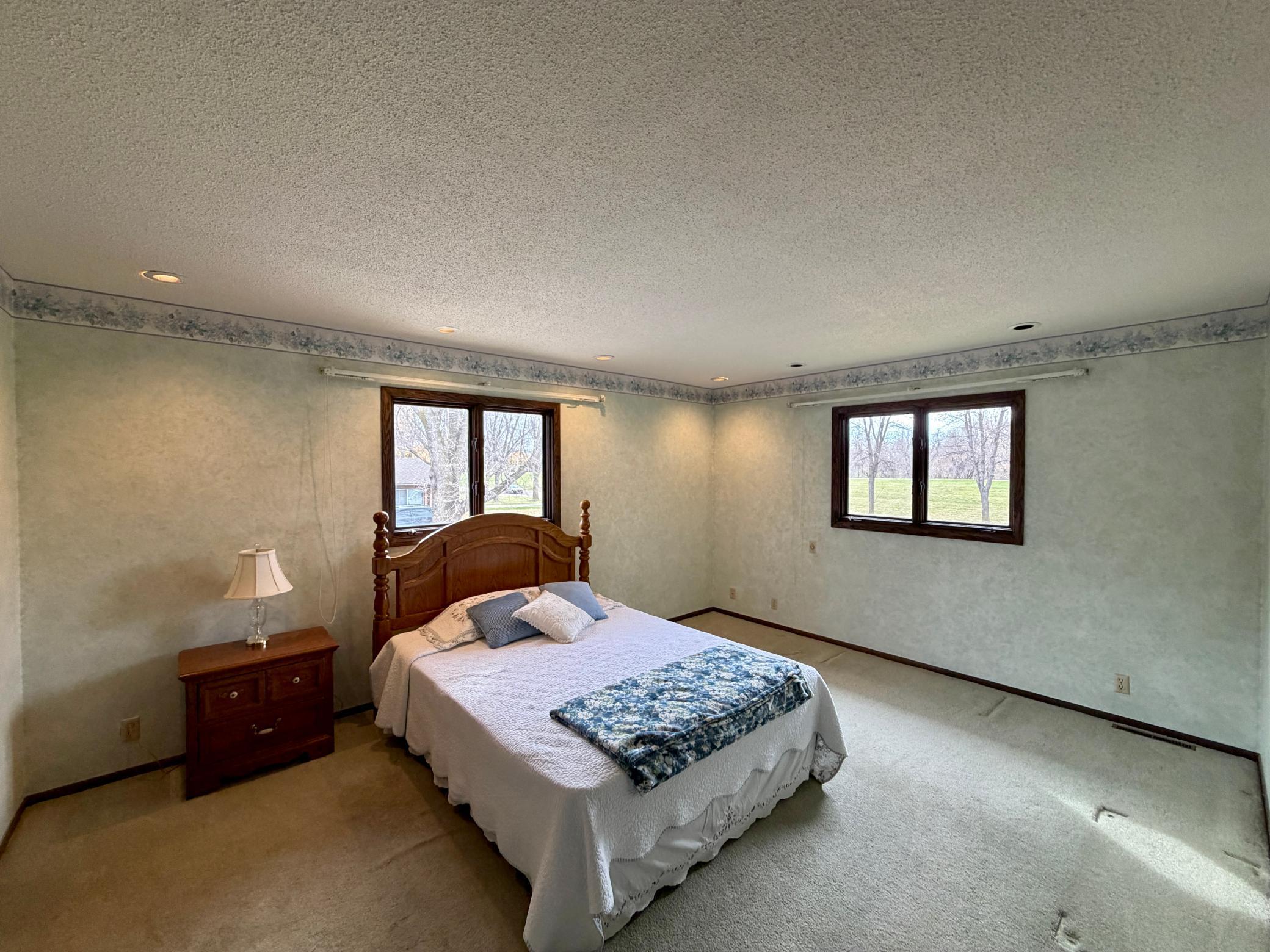 1973 single family home for sale at 3008 Rivershore Drive in Moorhead, MN — 4 bed, 3 bath (photo 14 of 33)
