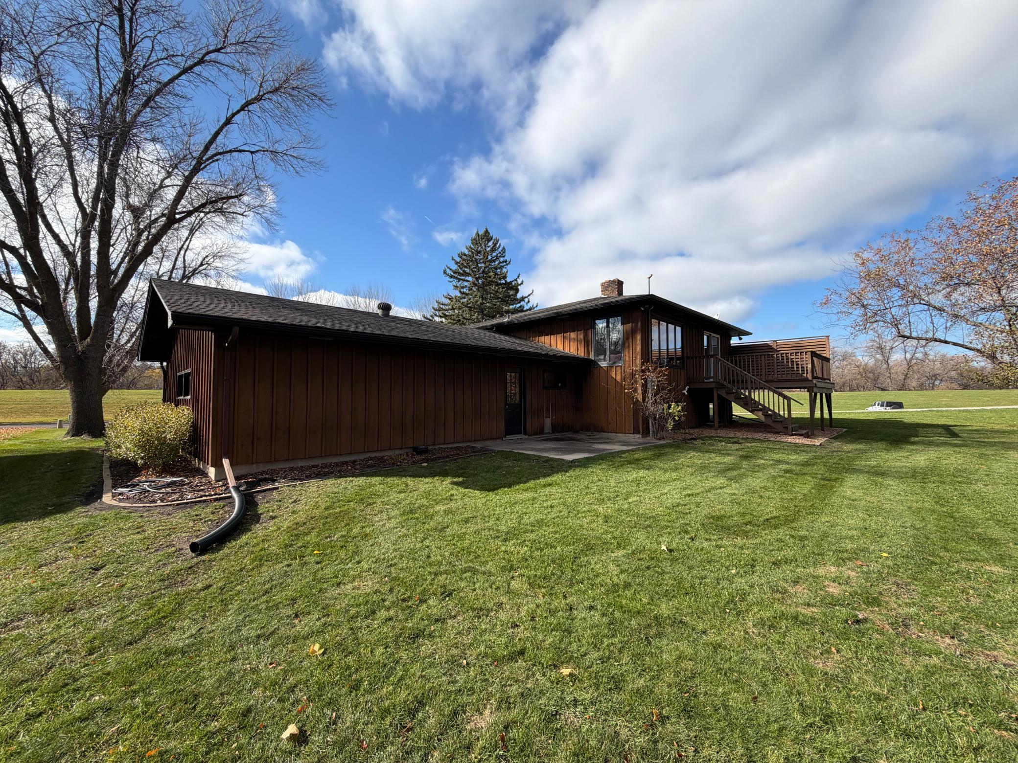 1973 single family home for sale at 3008 Rivershore Drive in Moorhead, MN — 4 bed, 3 bath (photo 27 of 33)