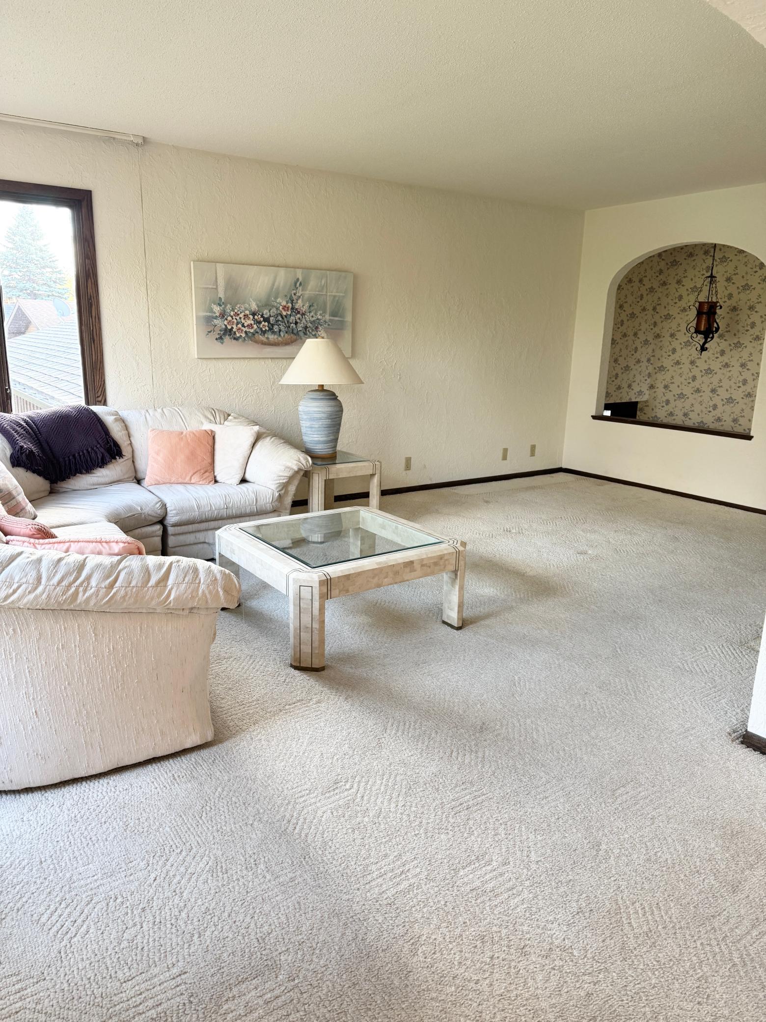 1973 single family home for sale at 3008 Rivershore Drive in Moorhead, MN — 4 bed, 3 bath (photo 5 of 33)