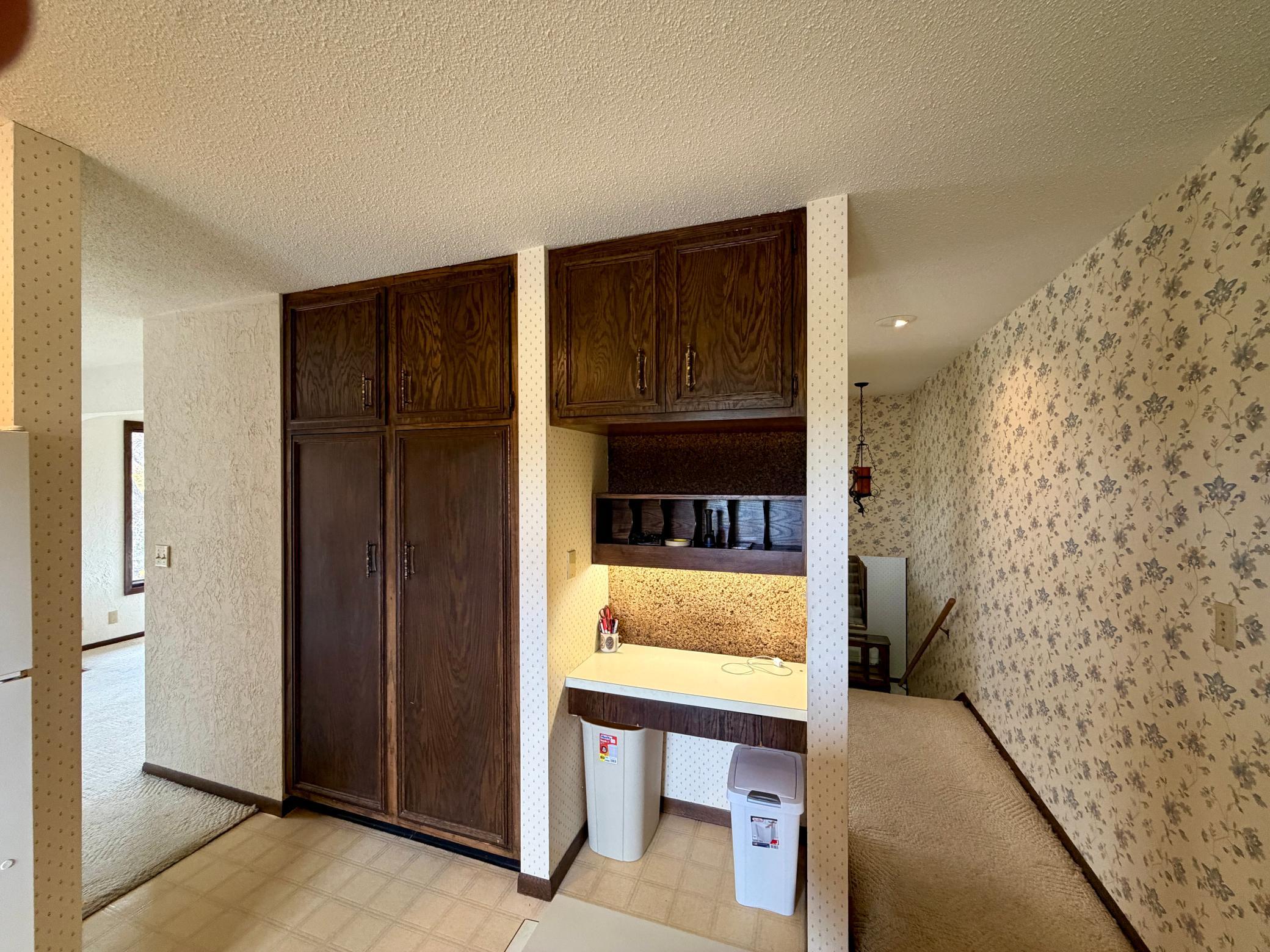 1973 single family home for sale at 3008 Rivershore Drive in Moorhead, MN — 4 bed, 3 bath (photo 9 of 33)