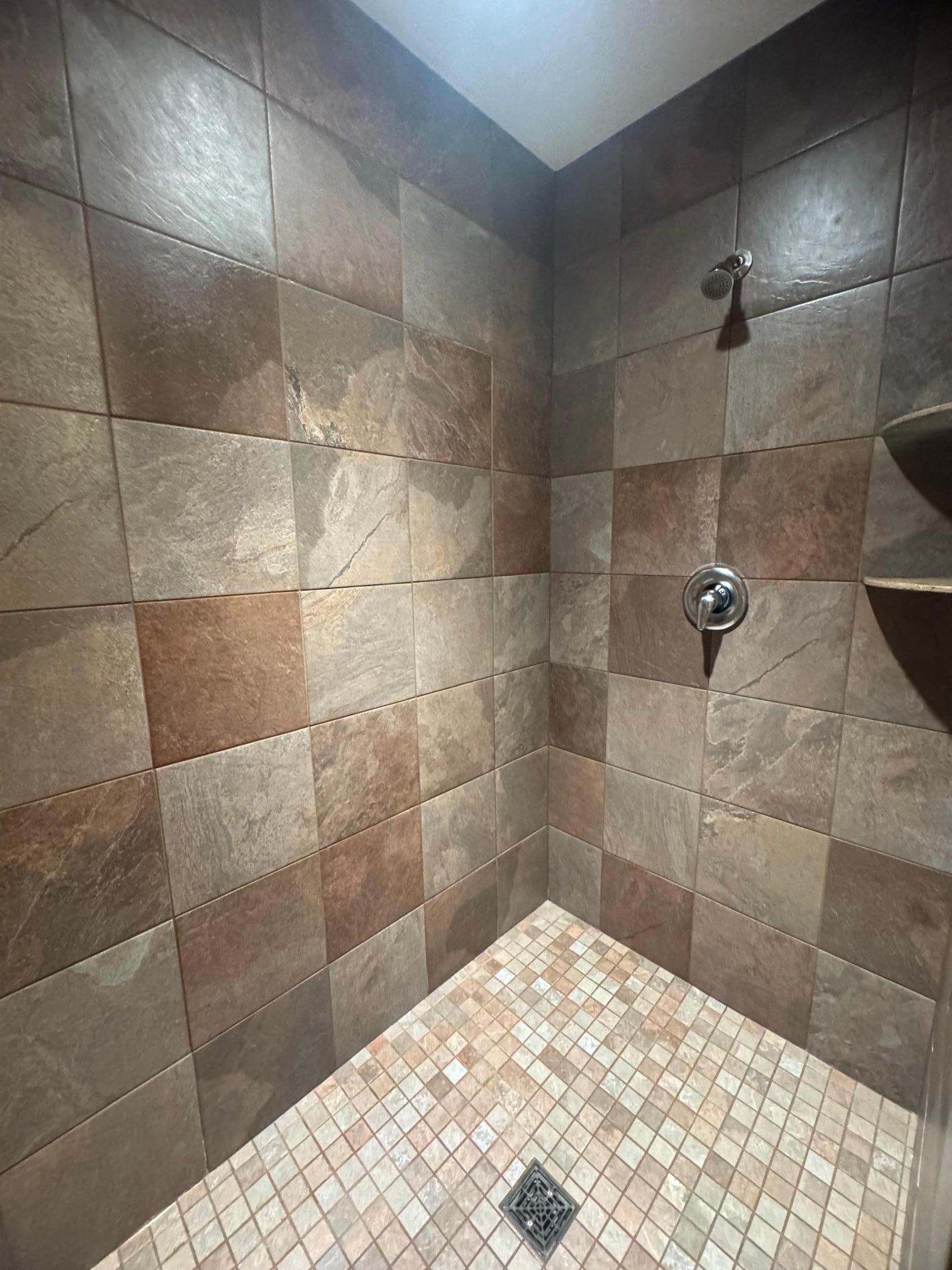 2013 single family home for sale at 6296 14th Street S in Fargo, ND — 4 bed, 3 bath (photo 18 of 26)