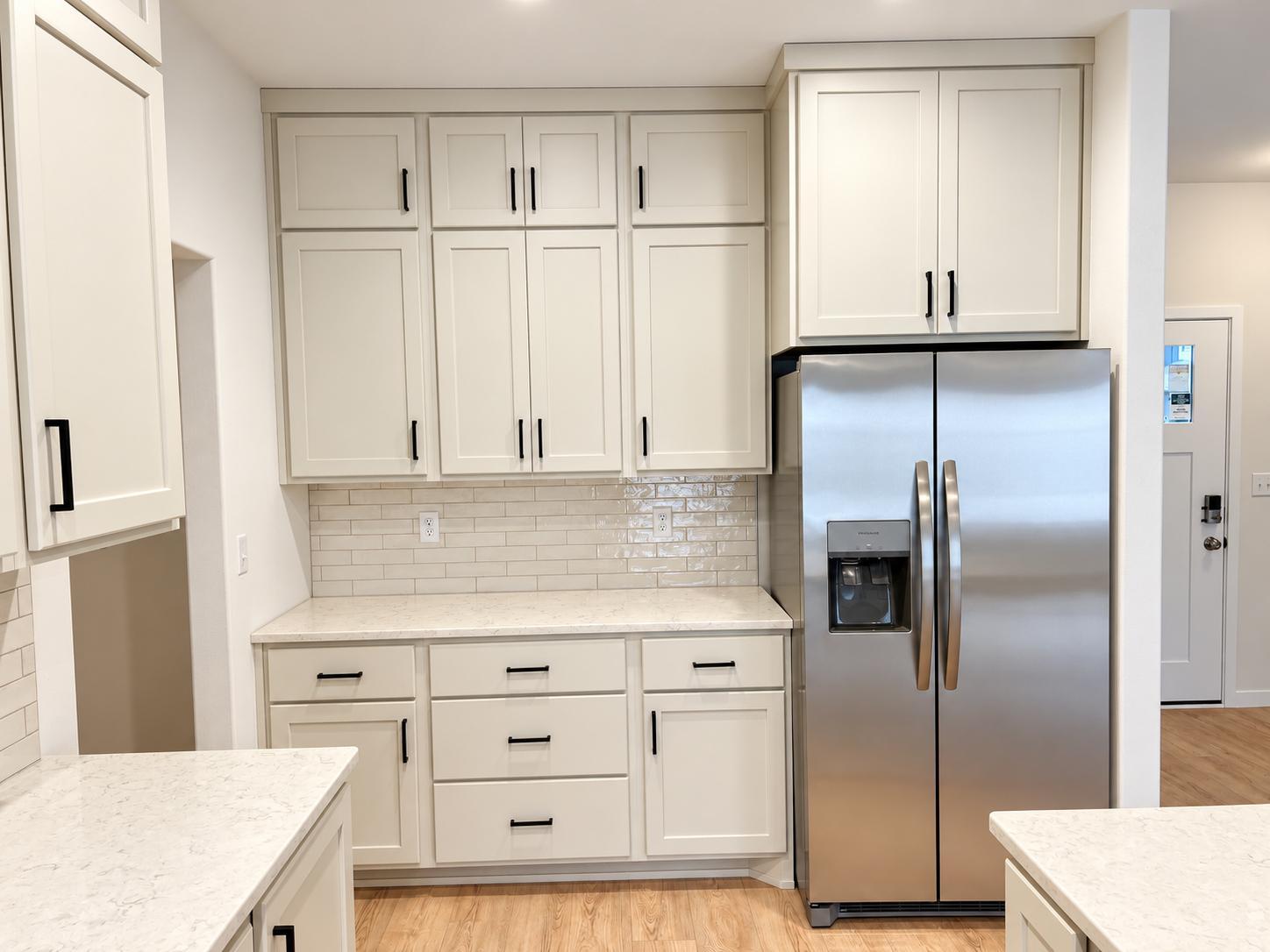 2025 single family home for sale at 8505 61 Street S in Horace, ND — 4 bed, 3 bath (photo 4 of 29)