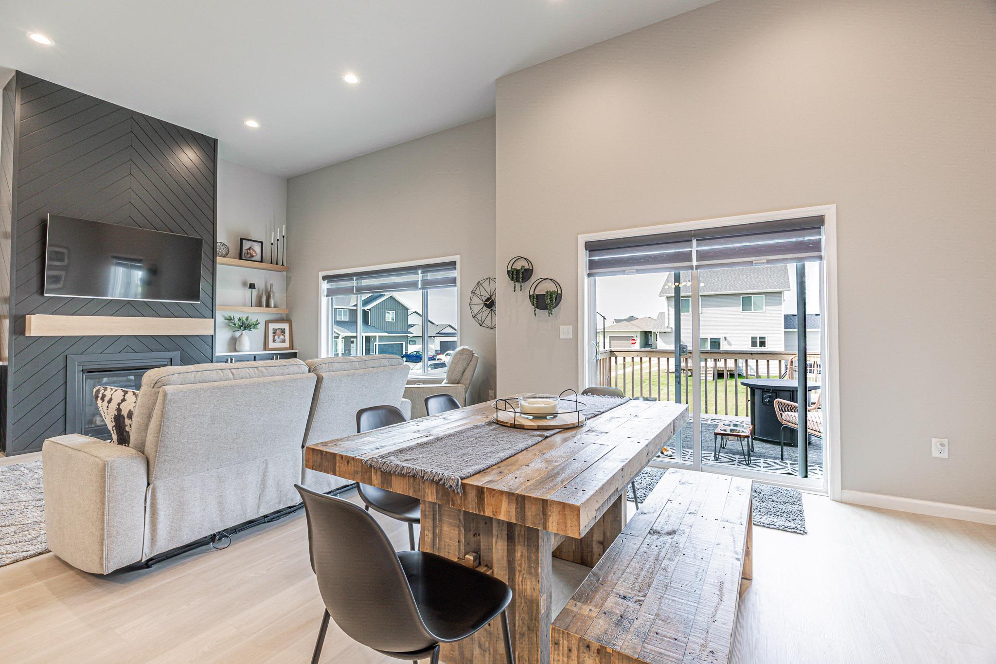 2022 single family home for sale at 7371 26th Street S in Fargo, ND — 4 bed, 3 bath (photo 17 of 46)