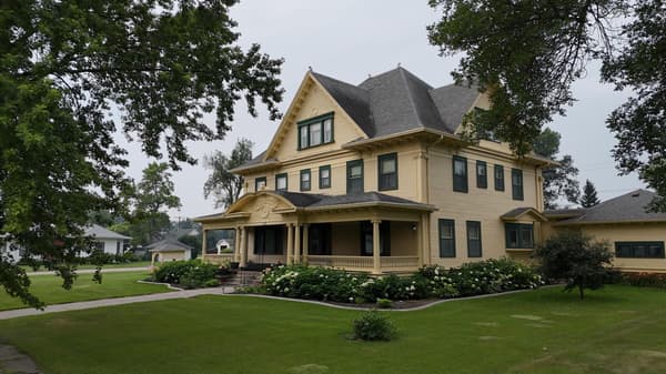 Single Family for sale at 312 10th Avenue N, Casselton, ND $695,000 6 bed 3 bath 7,687 sqft — MLS# 6799089