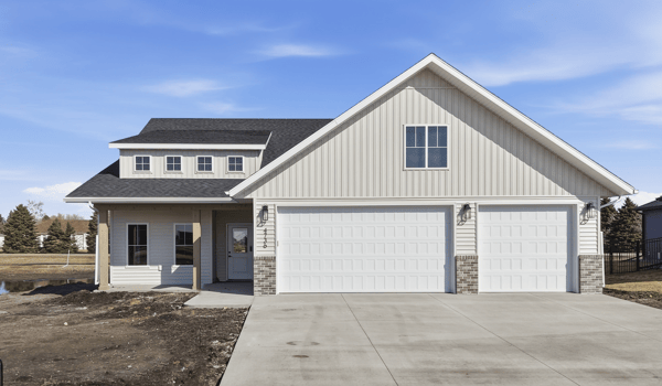 Open house at 4736 Hampton S Loop, Moorhead $548,500 3 bed 2 bath