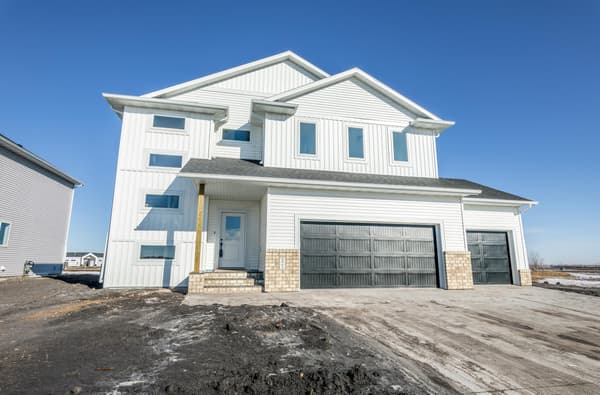 Single Family for sale at 6863 Sun Valley Blvd, Horace, ND $769,900 3 bed 3 bath 2,445 sqft — MLS# 7018611 Single Family for sale at 6863 Sun Valley Blvd, Horace, ND $769,900 3 bed 3 bath 2,445 sqft — MLS# 7018611