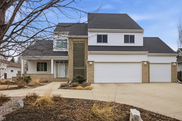 Open house at 5027 Rose Creek S Parkway, Fargo $890,000 5 bed 4 bath