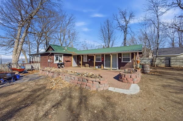 Single Family for sale at 1250 E Shore Drive, Detroit Lakes, MN $1,100,000 1 bed 1 bath 1,320 sqft — MLS# 7060381 Single Family for sale at 1250 E Shore Drive, Detroit Lakes, MN $1,100,000 1 bed 1 bath 1,320 sqft — MLS# 7060381