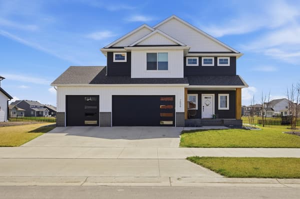 Single Family for sale at 7898 Northern Lights Avenue, Horace, ND $624,900 3 bed 3 bath 1,182 sqft — MLS# 7061620