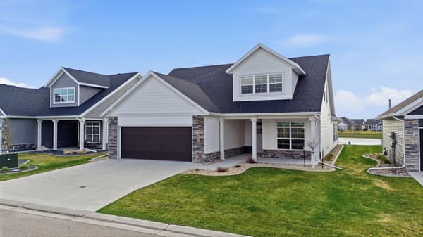 Open house at 711 Rania Way W, West Fargo $925,000 3 bed 3 bath