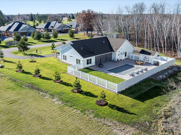 Single Family for sale at 7986 Whitebirch Drive, Breezy Point, MN $899,000 3 bed 3 bath 1,700 sqft — MLS# 7089494