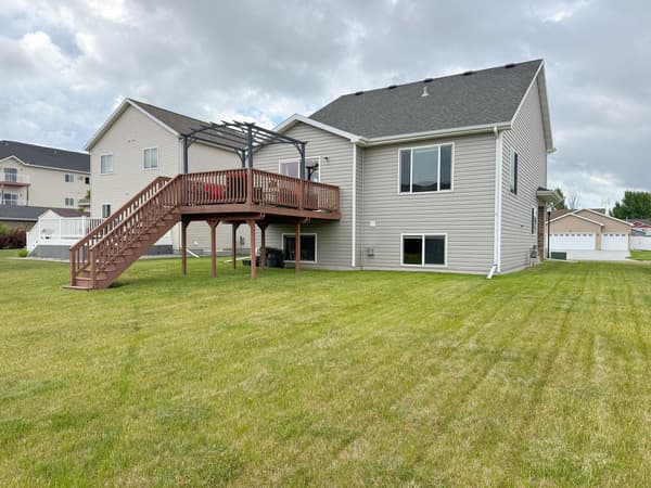 Open house at 2613 56th S Avenue, Fargo $344,900 3 bed 3 bath