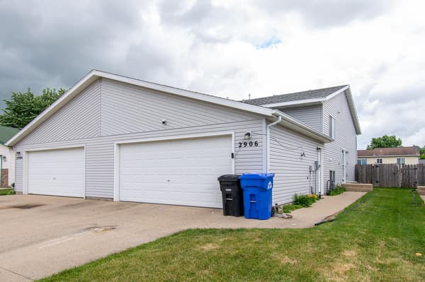 Open house at 2906 Dakota Park S Circle, Fargo $258,500 3 bed 2 bath