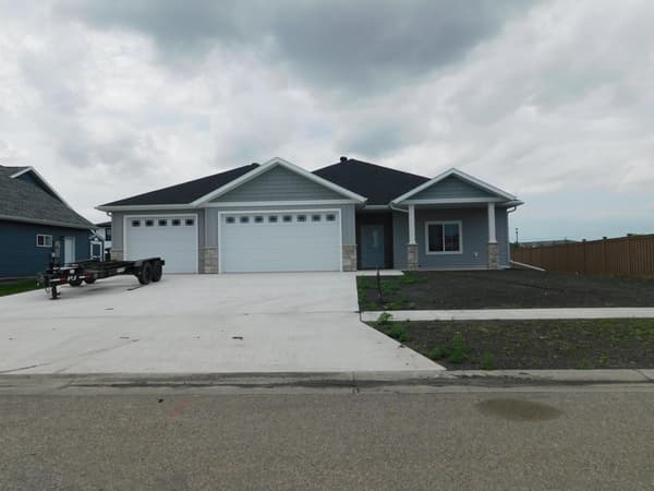Single Family for sale at 4203 Pine Parkway S, Fargo, ND $599,900 3 bed 2 bath 2,030 sqft — MLS# 7101463 Single Family for sale at 4203 Pine Parkway S, Fargo, ND $599,900 3 bed 2 bath 2,030 sqft — MLS# 7101463