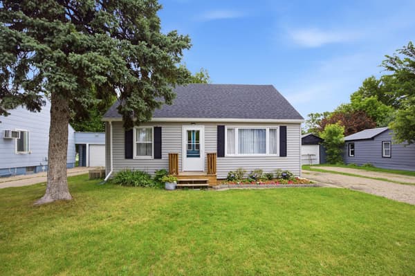 Open house at 109 2nd Street NW, Dilworth $235,000 3 bed 1 bath