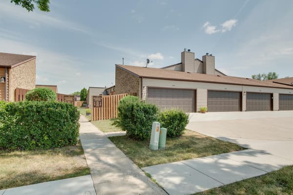 Open house at 1530 35th Street S, Fargo $179,900 2 bed 2 bath