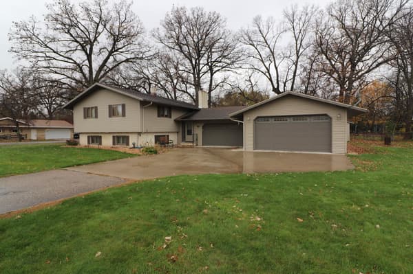 Single Family for sale at 301 Sheyenne Drive, Horace, ND $422,000 4 bed 2 bath 2,200 sqft — MLS# 7117251 Single Family for sale at 301 Sheyenne Drive, Horace, ND $422,000 4 bed 2 bath 2,200 sqft — MLS# 7117251