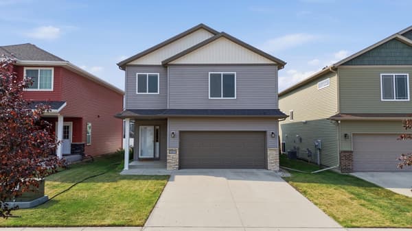 Open house at 4872 35th Avenue S, Fargo $339,000 3 bed 3 bath