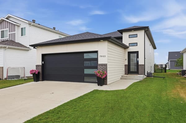 Single Family for sale at 7903 Cottonwood Boulevard, Horace, ND $375,000 4 bed 2 bath 2,127 sqft — MLS# 7121388